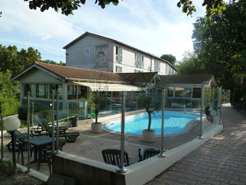 Hotel & Restaurant Heliotel Montferrier-sur-Lez Eksteriør billede