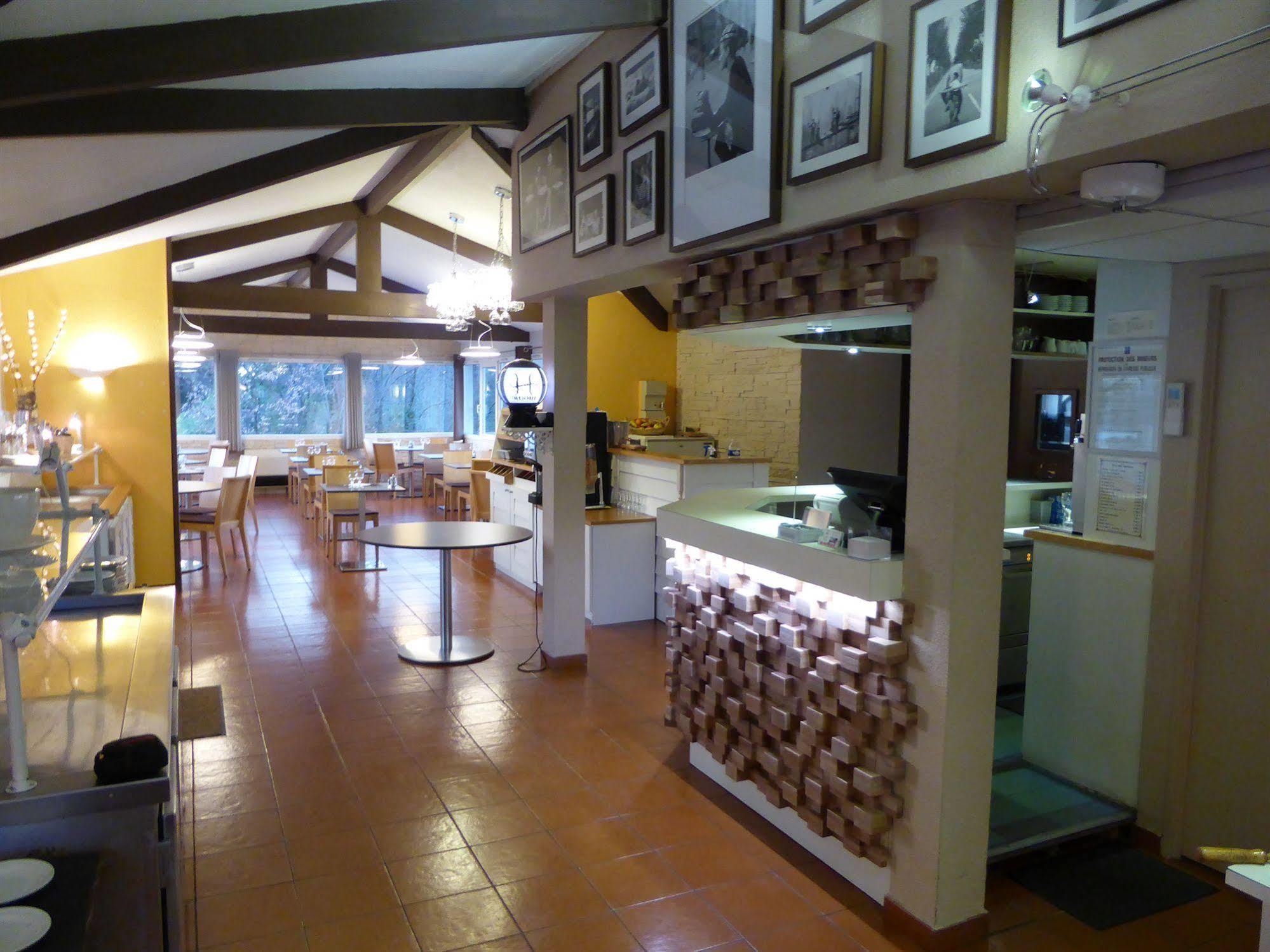 Hotel & Restaurant Heliotel Montferrier-sur-Lez Eksteriør billede