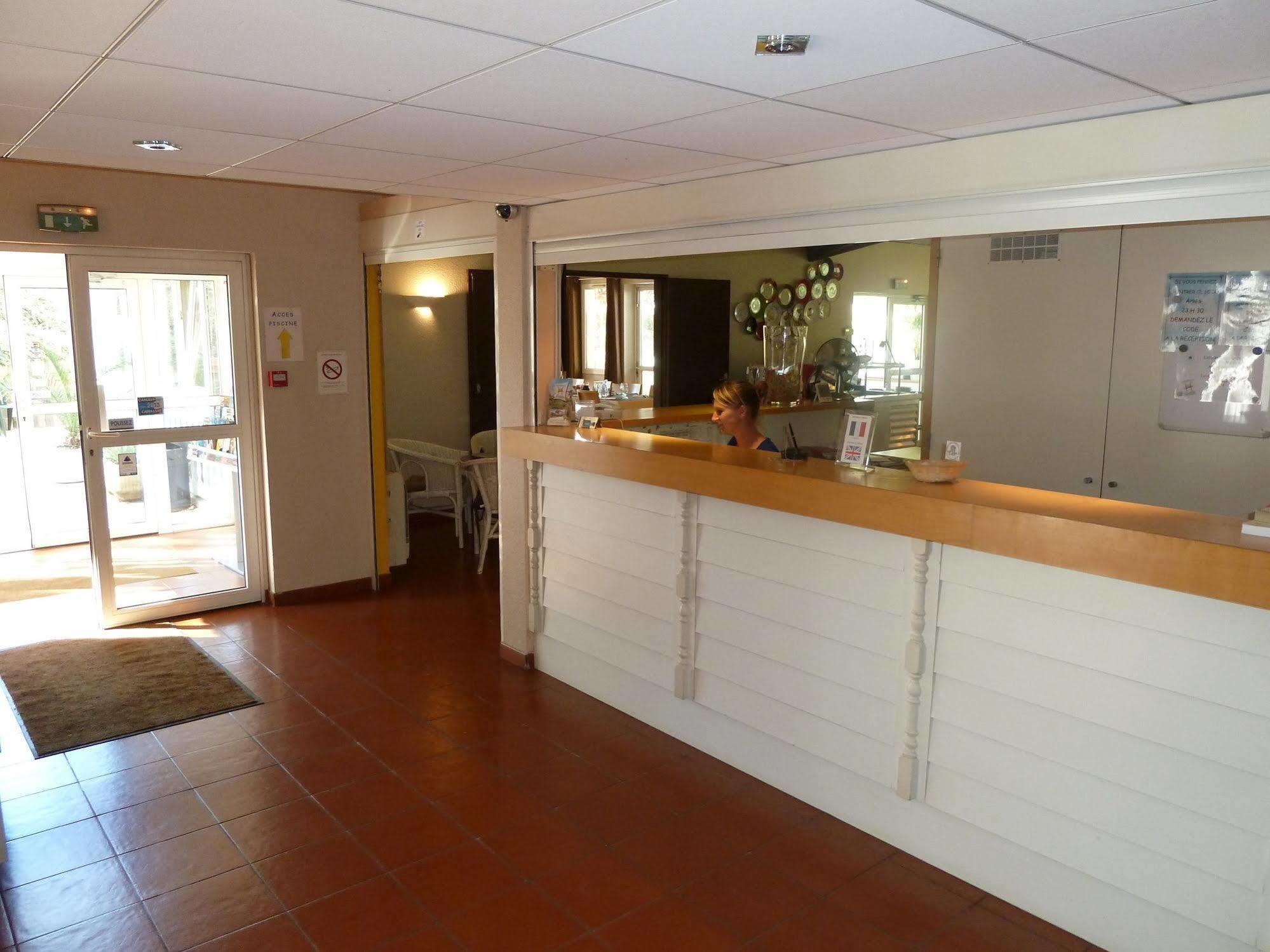 Hotel & Restaurant Heliotel Montferrier-sur-Lez Eksteriør billede